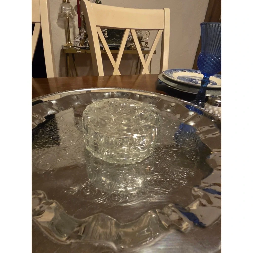 Anchor Hocking Early American Prescut (EAPC) glass star pattern ashtray or dish